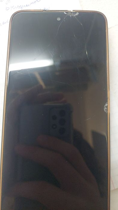 Продаю honor x7b