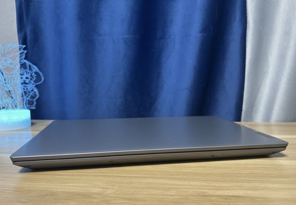 продам ноут для учебы и игр.этот же ноут за 70к не актуален был взлом!