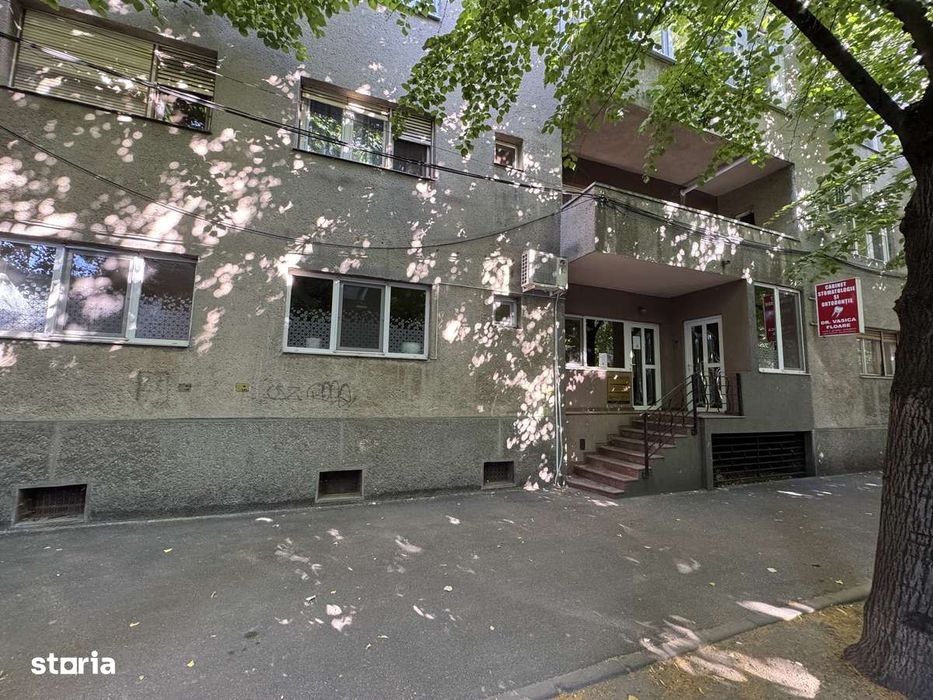 Spațiu comercial PREMIUM de închiriat – Parter – Ultracentral Arad