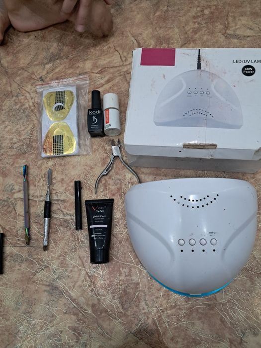 Лампа для маникюра