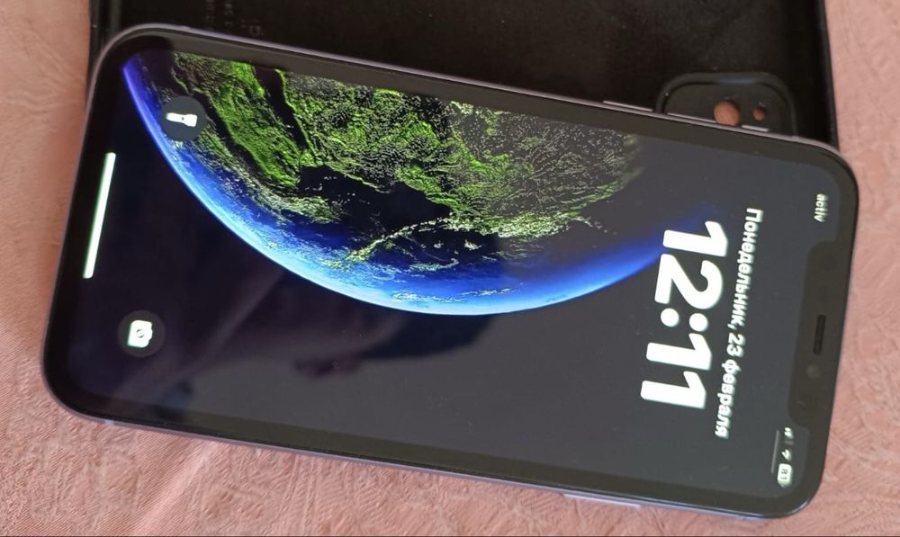 Продается айфон 11