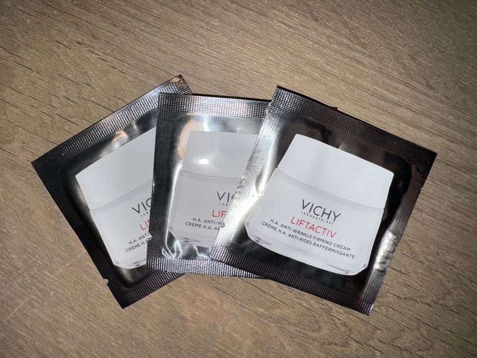 La Roche Posay, Vichy кремове и серуми на сашети