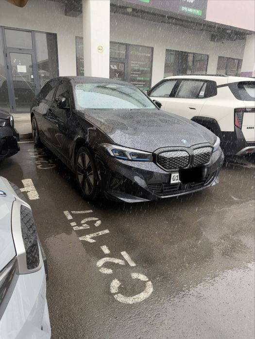 BMW i3 40L nigt Sport 2024 yil