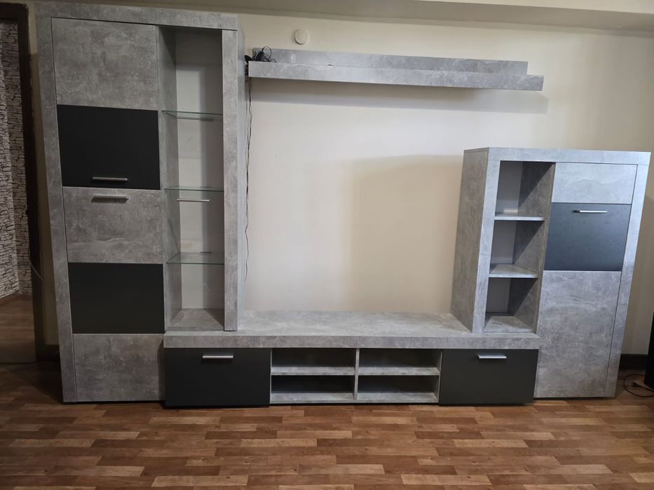 Продаётся TV стенка