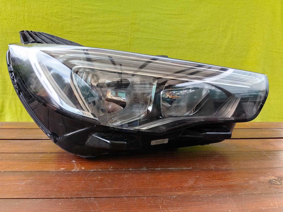 Фар за Opel Grandland / Опел Грандленд