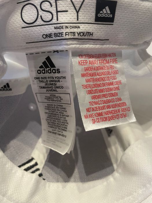Детска шапка Adidas от Англия
