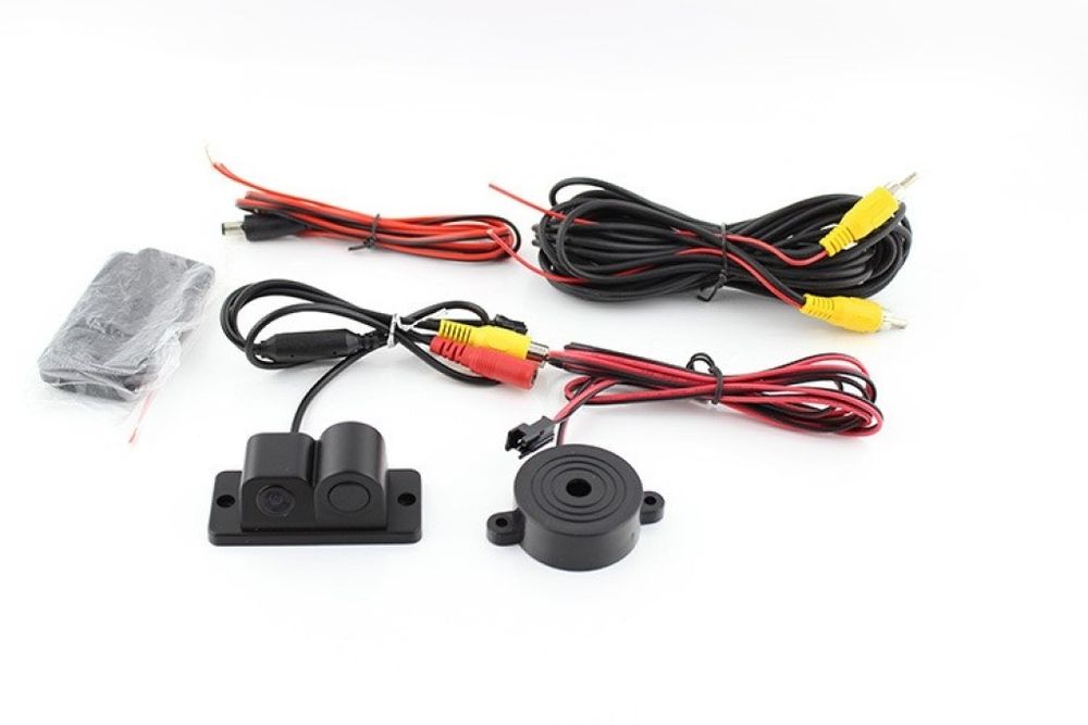 Камера за задно виждане с радар и висококачествена картина