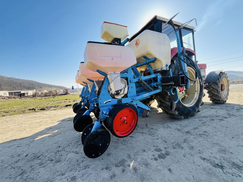 Semanatoare porumb monosem pe discuri NG