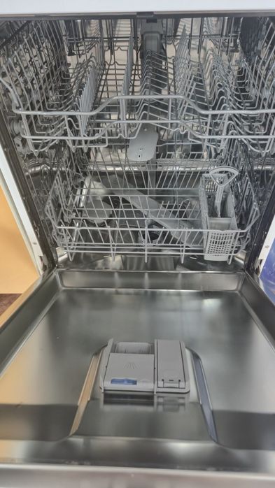 Посудомоечная машина