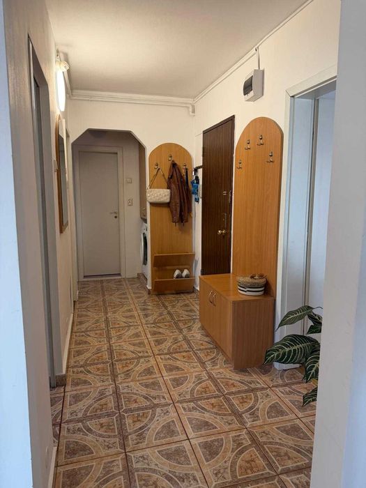 Vand /Schimb apartament 3 camere Arad/Alfa Et.3 cu Casă