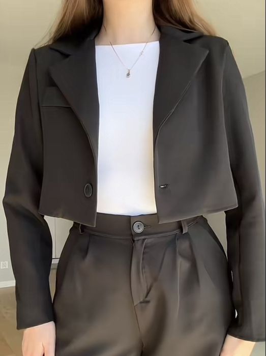 Укороченный пиджак