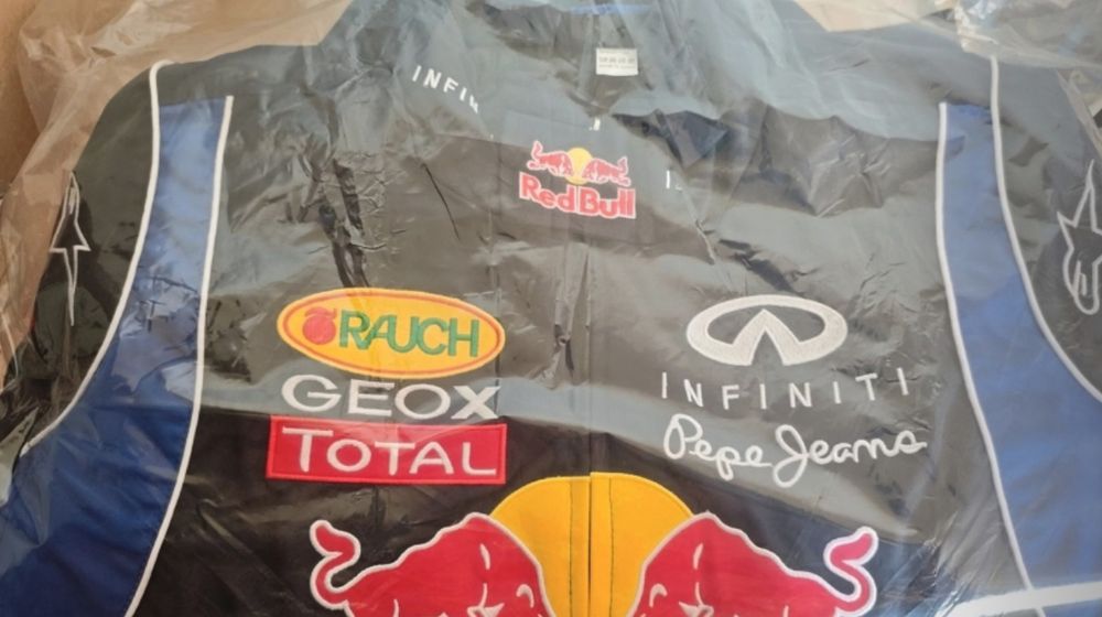 Ветровка Red Bull F1