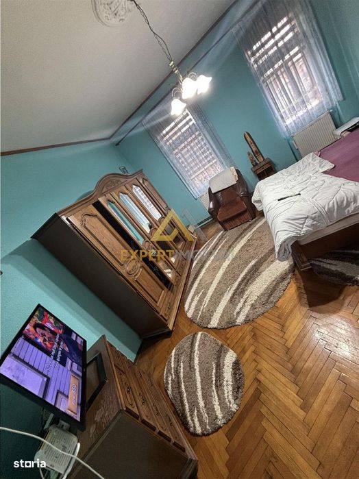 Casa ultracentrala langa Parcul Municipal Regina Maria la pret de nera