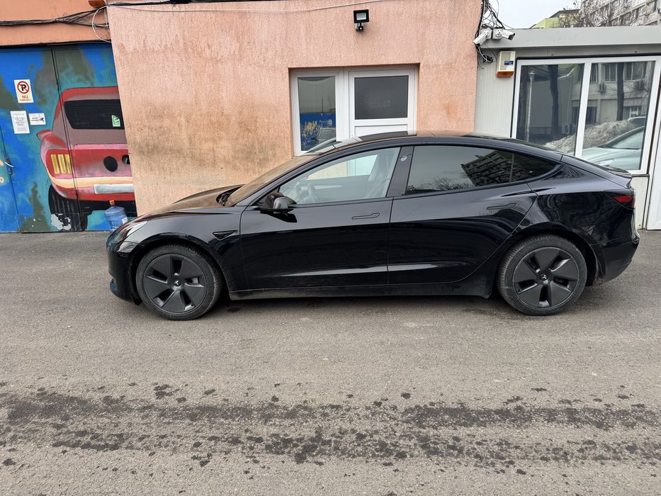 Tesla model 3 SR+ 12/2021 RWD
