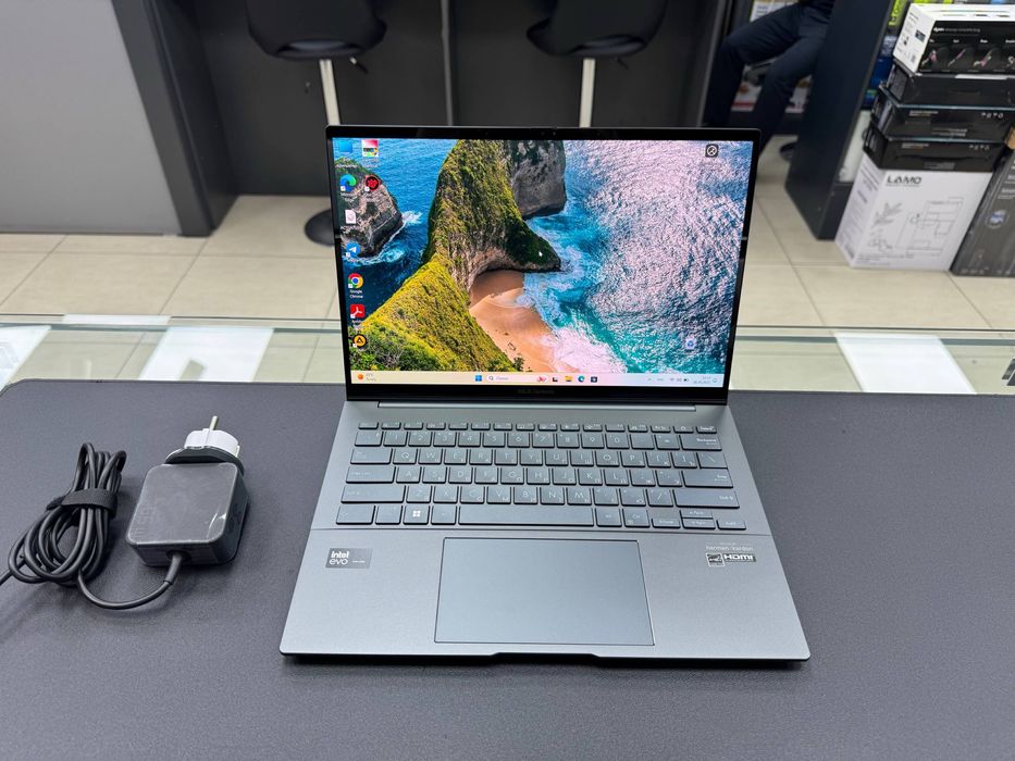 Asus zenbook ultra 5 30 sikl batareka