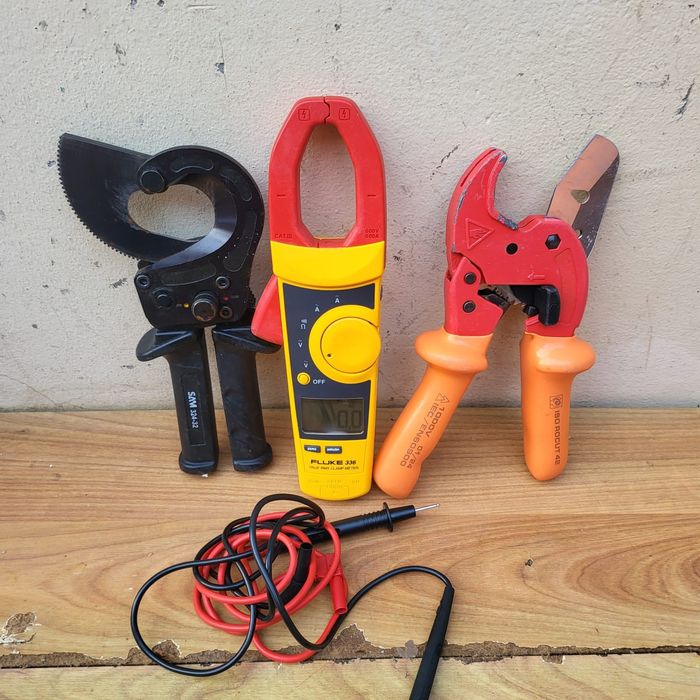 Scule electro  Fluke 336