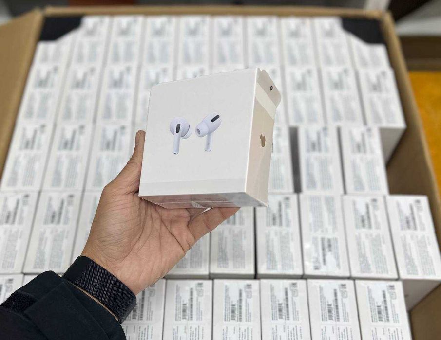 Наушники AirPods