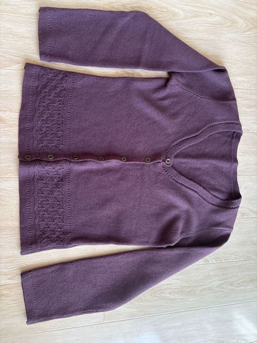 Vând cardigan deosebit, din lana,