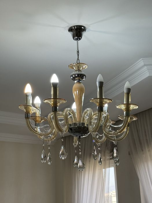 Стильные люстры б/у в отличном состоянии