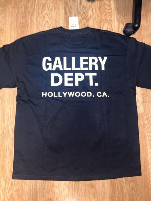 Tricou Gallery Dept.
