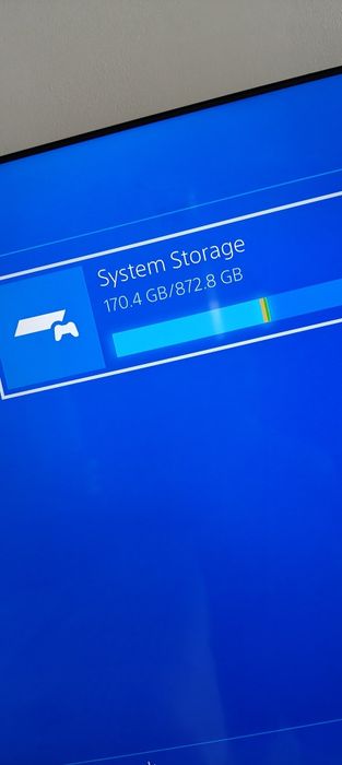 PlayStation 4 pro modabil/1tb/2 controller-e