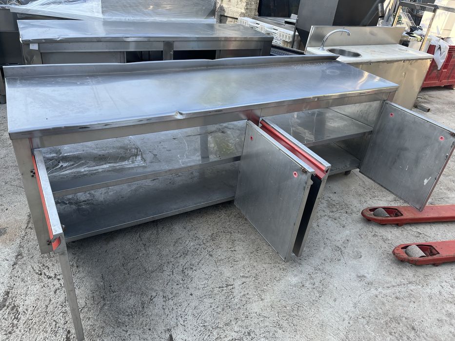 Работна маса шкаф  неръждавейка