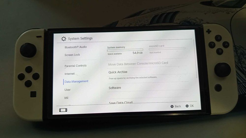 Nintendo Switch OLED 64GB + Dock + Кутия | Отлично състояние
