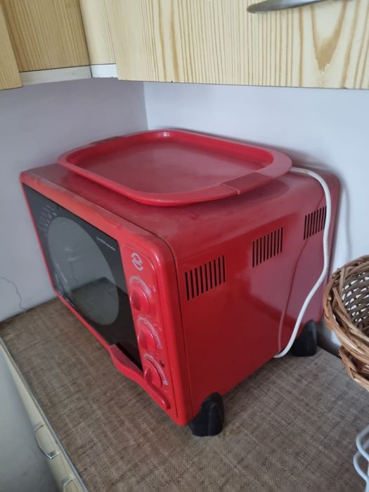 Продаю электрическую печь Алем