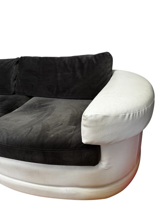 Разтегателен диван