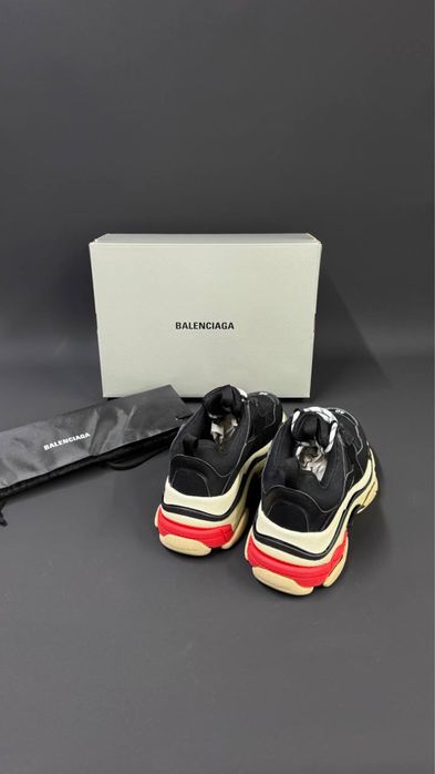 Adidasi Balenciaga Triple S  Fullbox Premium Unisex 36-45
