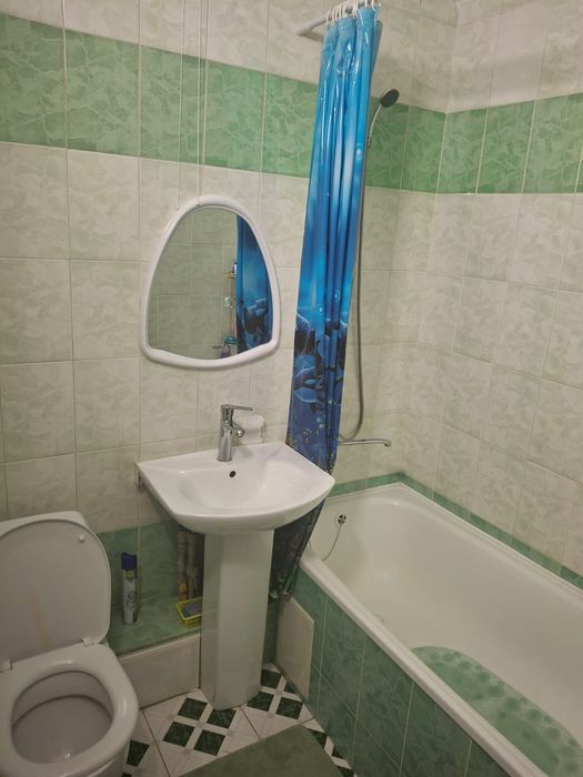 Сдаётся 1-комнатная квартира посуточно