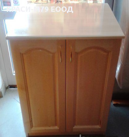 Кухненски шкаф -МАСИВ . С размери 73/50/85 см. Наличен !!!