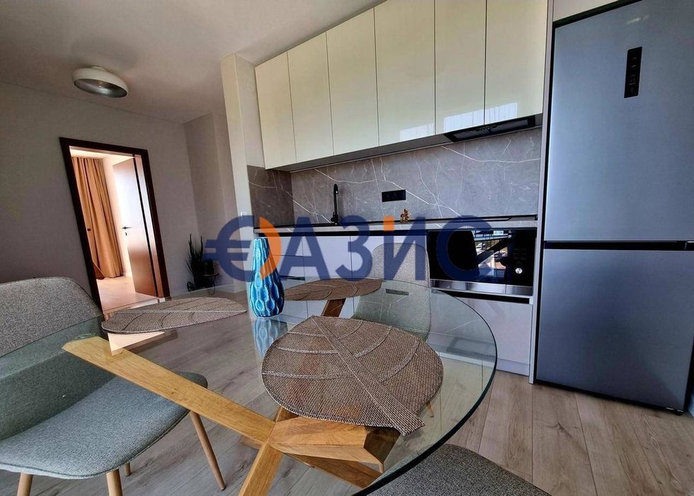 Апартамент с 1 спалня," Краун Форт Клъб", 5 етаж, България, Свети Влас