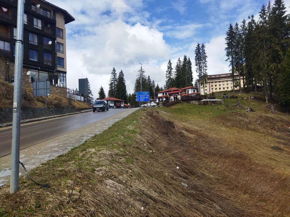 Продава се Парцел в к.к. Пампорово - 4260 кв.м за 140 €/кв.м - Снимка #3