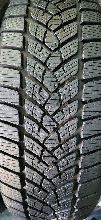 2 anvelope 215 60 17 fulda de iarna 2020 7,7mm