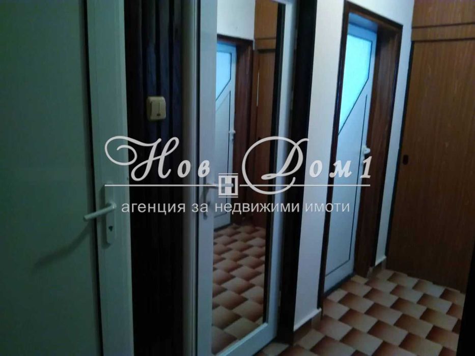 Дава се под наем Двустаен апартамент в Варна, Възраждане 1 - 52 кв.м за 300 € - Снимка #9