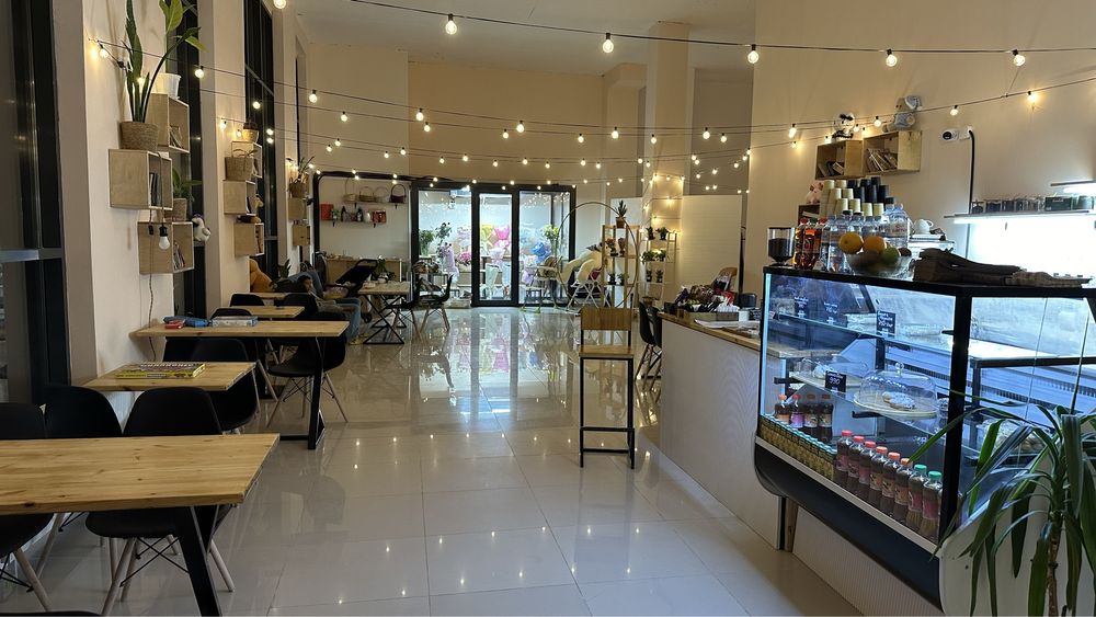 Продам цветочный магазин