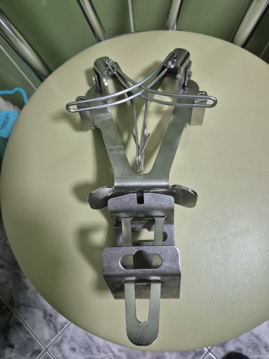 Cuțite  Victorinox, 12cm, 15 cm si 20cm, fierastrau de taiat oase