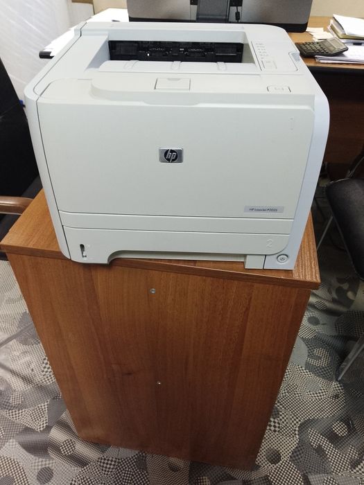 Продам принтер .