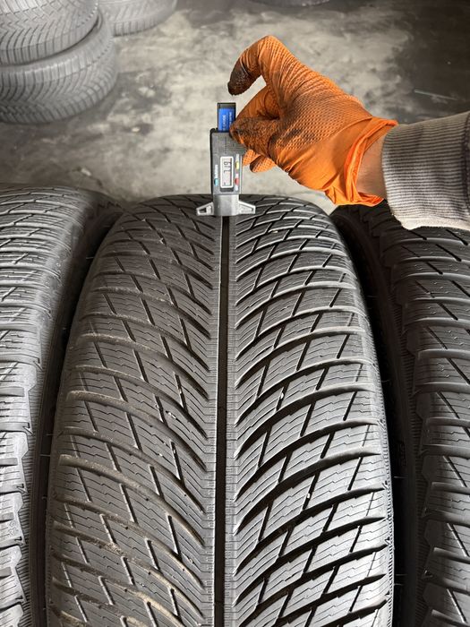 4 anvelope iarna 255/40/20 , Michelin , DOT 2023 , 7 mm