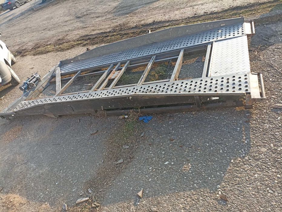 Platforma auto șasiu