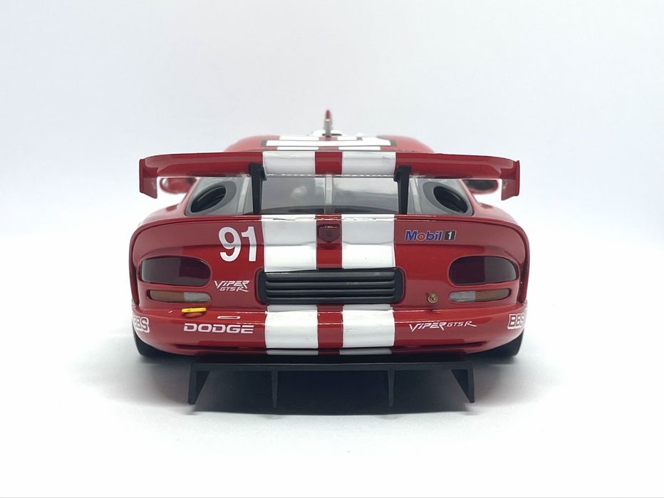 Macheta Dodge Viper GTS-R, AUTOArt, 1:18