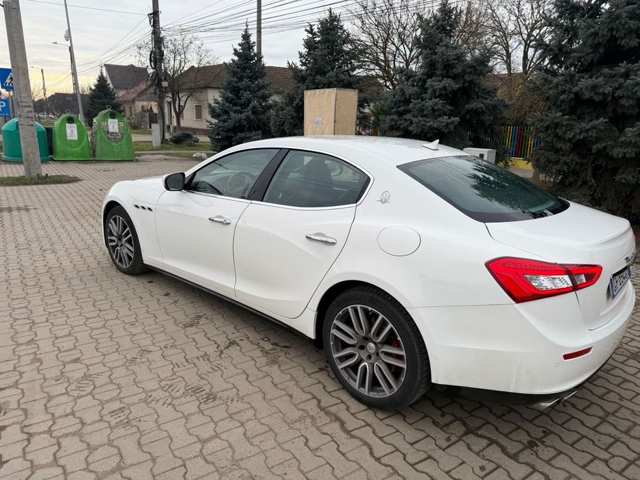 Vand Maserati Ghibli V6, diesel,250CP ,3,0 TDI