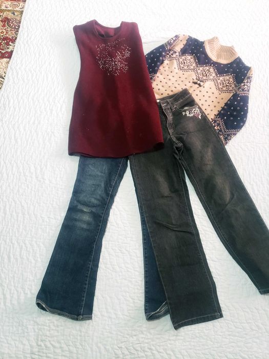 Туники и джинсовые брюки