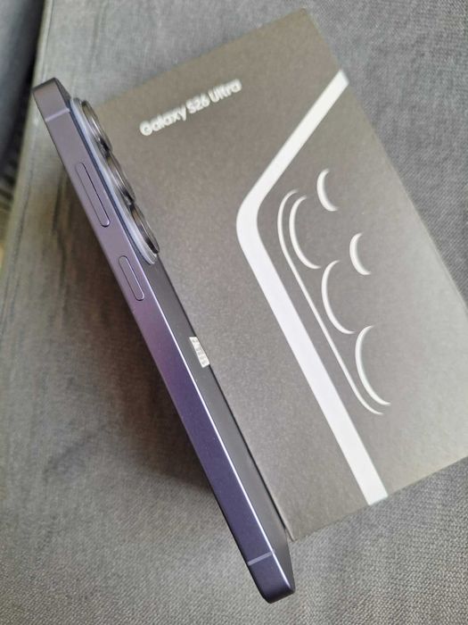 Samsung Galaxy S26 Ultra 256GB Violet – НОВ + аксесоари