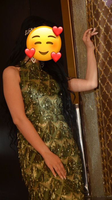 Продам вечерние платья