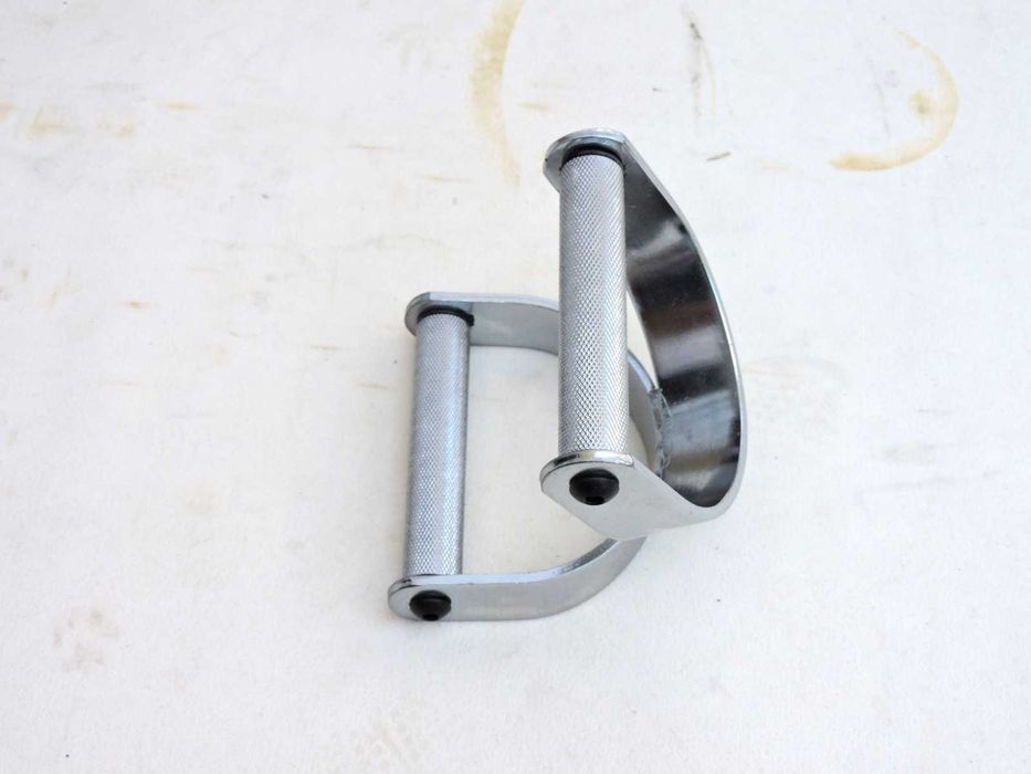 Ръкохватка за Скрипец Въртящи се Дръжки Хромирана Chrome ATX