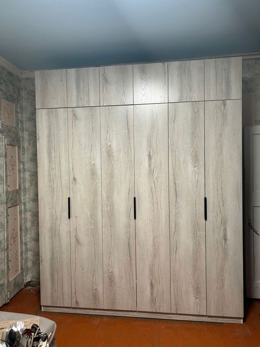 Шкаф распашной новый