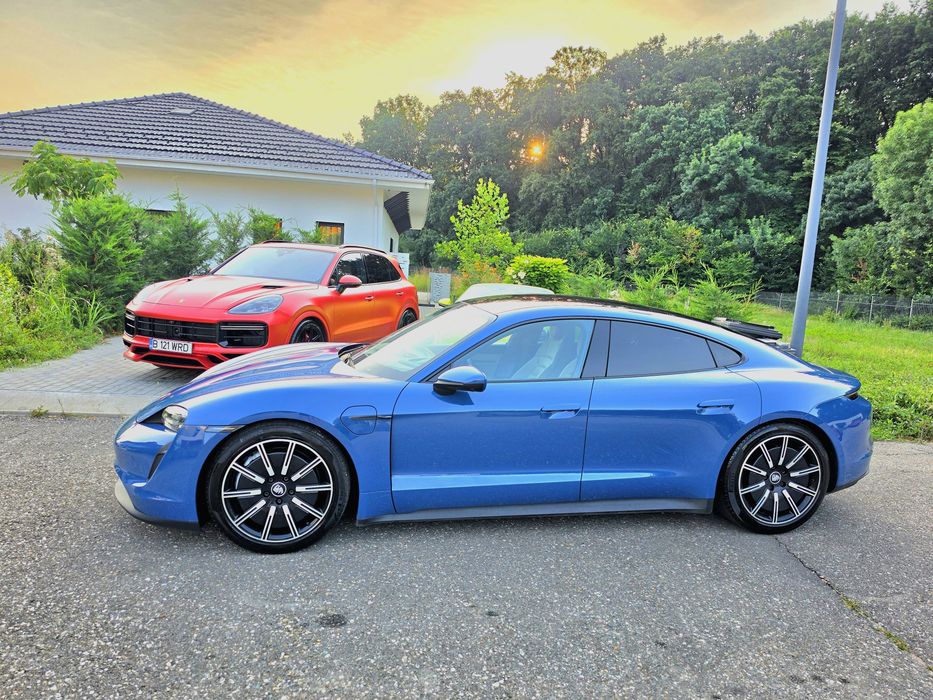 PORSCHE Taycan 2021 — imagine 2