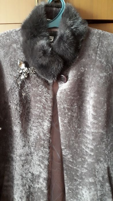 Продам мутоновую шубу